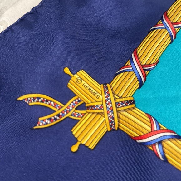 HERMÈS PARIS 1980’s 'Hermés’ French Revolution commemorative silk scarf France - Picture 4 of 11